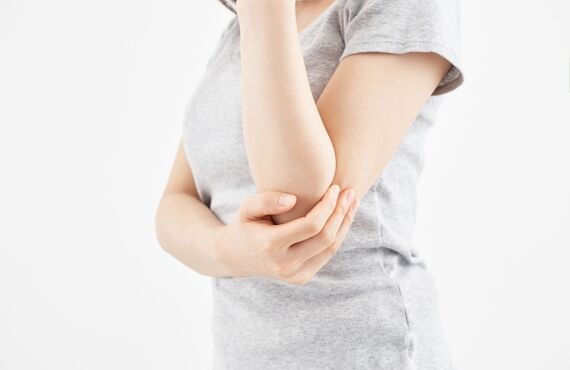野球肘、テニス肘などの痛みのお悩みはなごみ整骨院にご相談ください