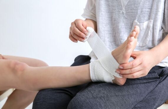 足首の捻挫について藤沢のなごみ整骨院からのご注意
